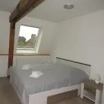 Alt-berliner Schwanenhof Dg Rechts * Lychen