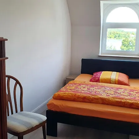 Apartament Alt-berliner Schwanenhof Dg Rechts Lychen