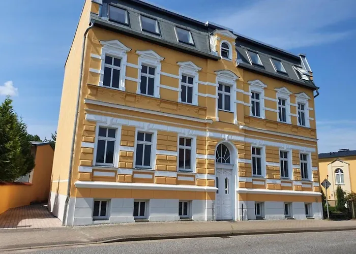 Alt-berliner Schwanenhof Dg Rechts